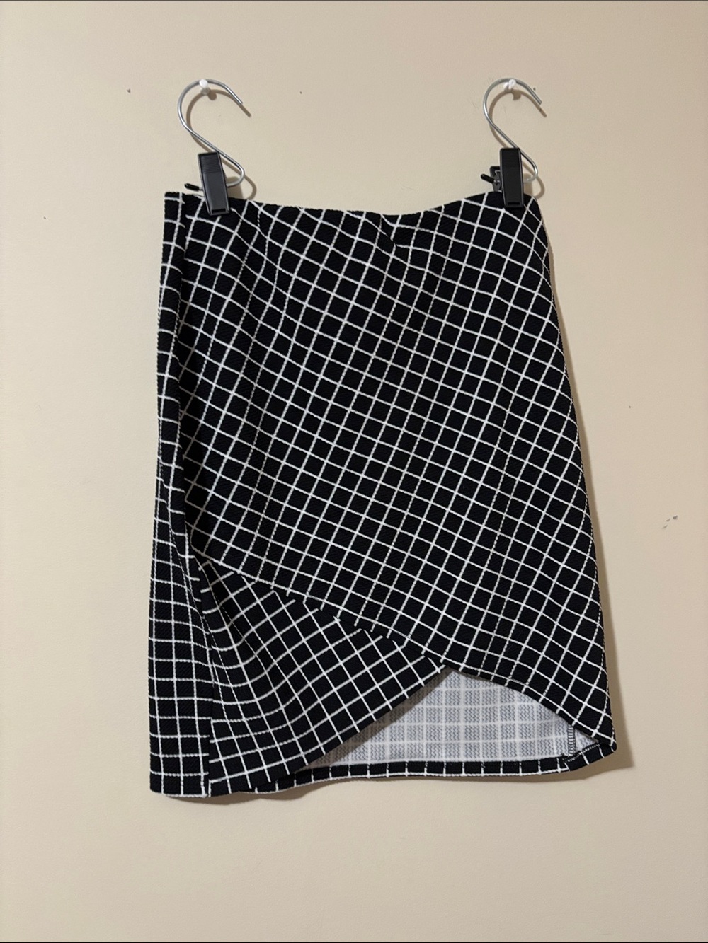 Suzy Shier Black and White Grid Wrap Mini Skirt